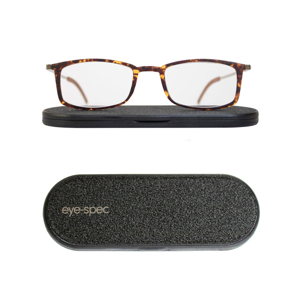 soho | stylish, lightweight reading glasses with ultra slim case